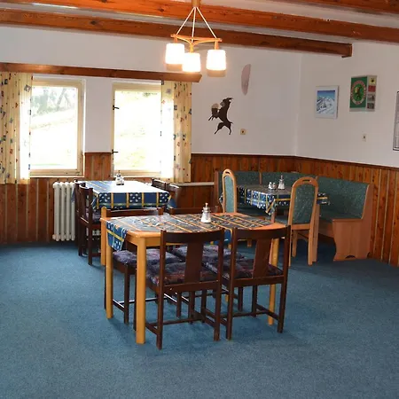 Labska Vyhlidka Guest house *